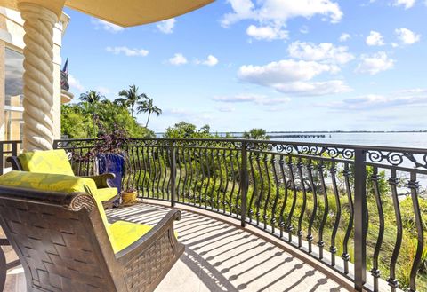 1533 NE Outrigger Landings Drive 205 Jensen Beach FL 34957
