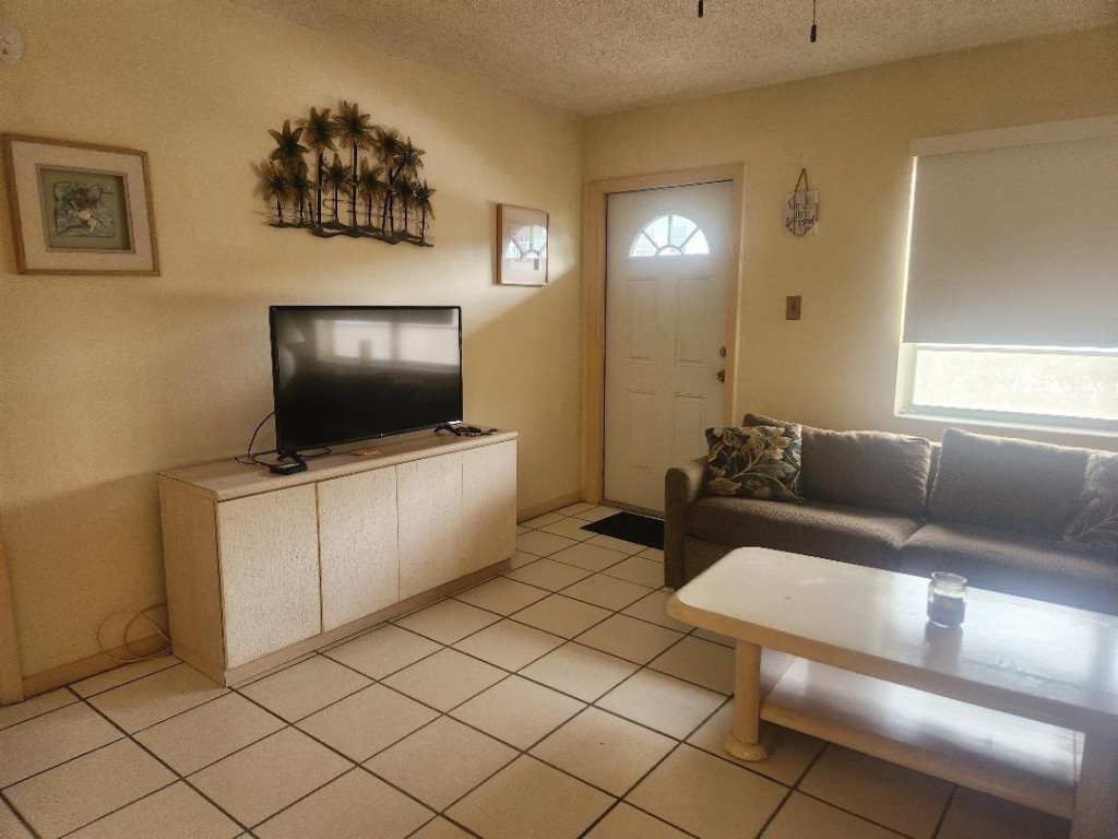 Oriole Gardens Two 58 - Residential