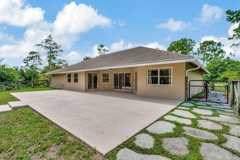 A home in Loxahatchee