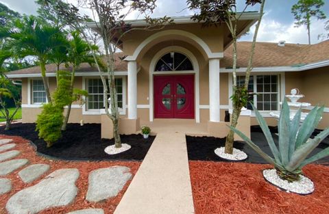 A home in Loxahatchee