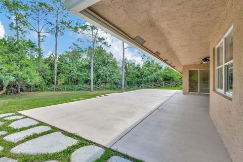 A home in Loxahatchee