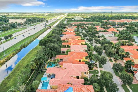 A home in Lake Worth