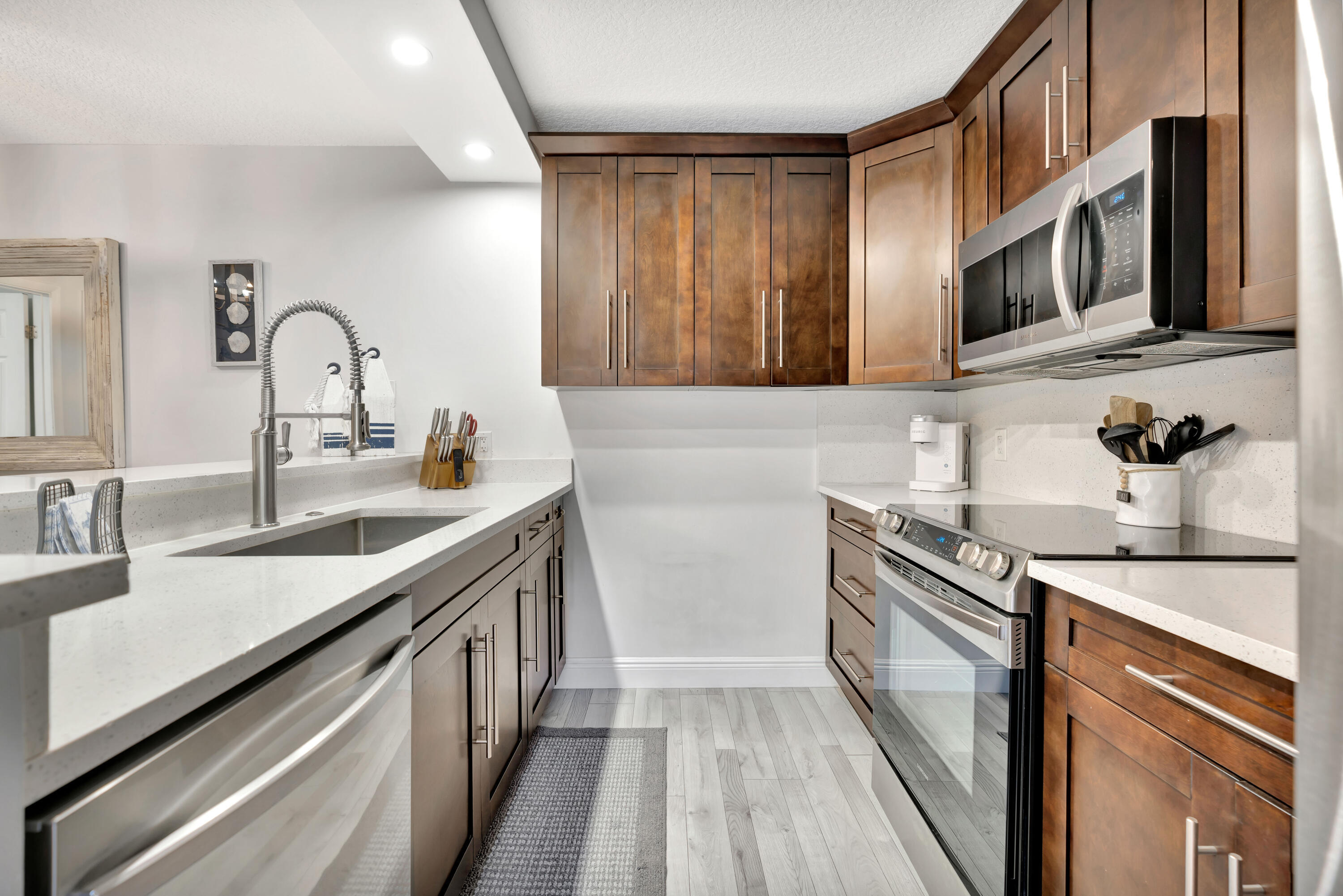LAKES AT THE BLUFFS - Residential Lease