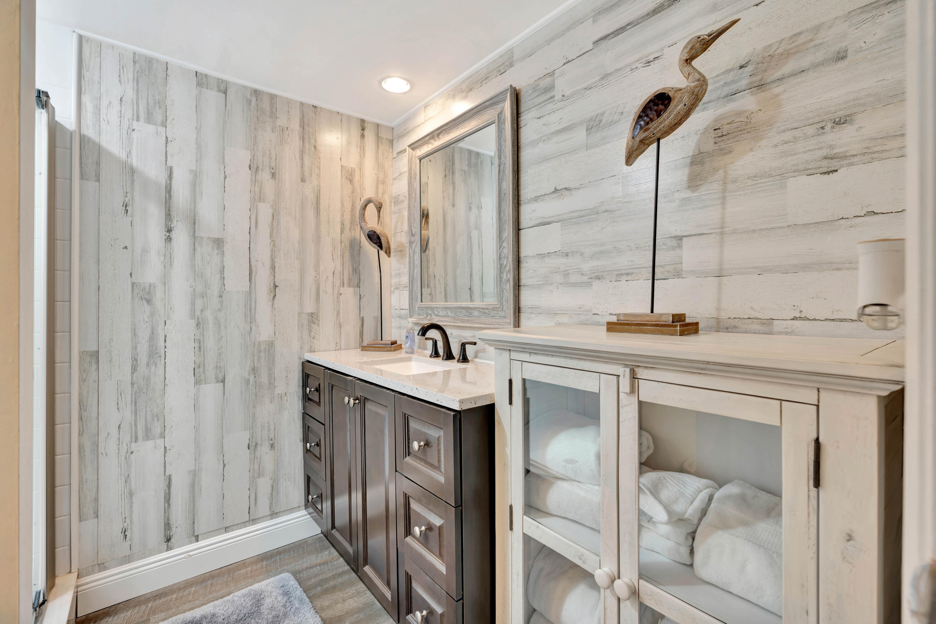 LAKES AT THE BLUFFS - Residential Lease