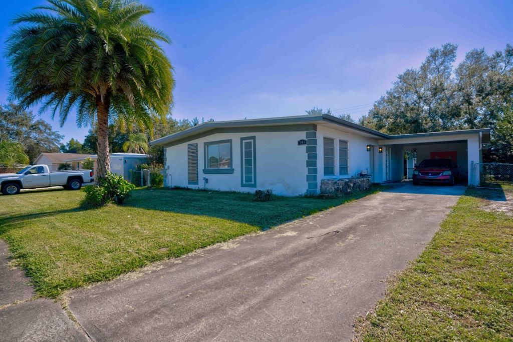 Photo of 140 NE Lobster Road, Port Saint Lucie, FL 34983 (MLS # R10766826)