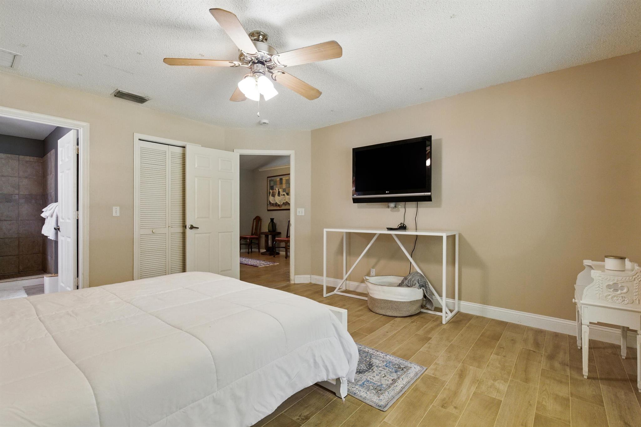 The Acreage - Residential