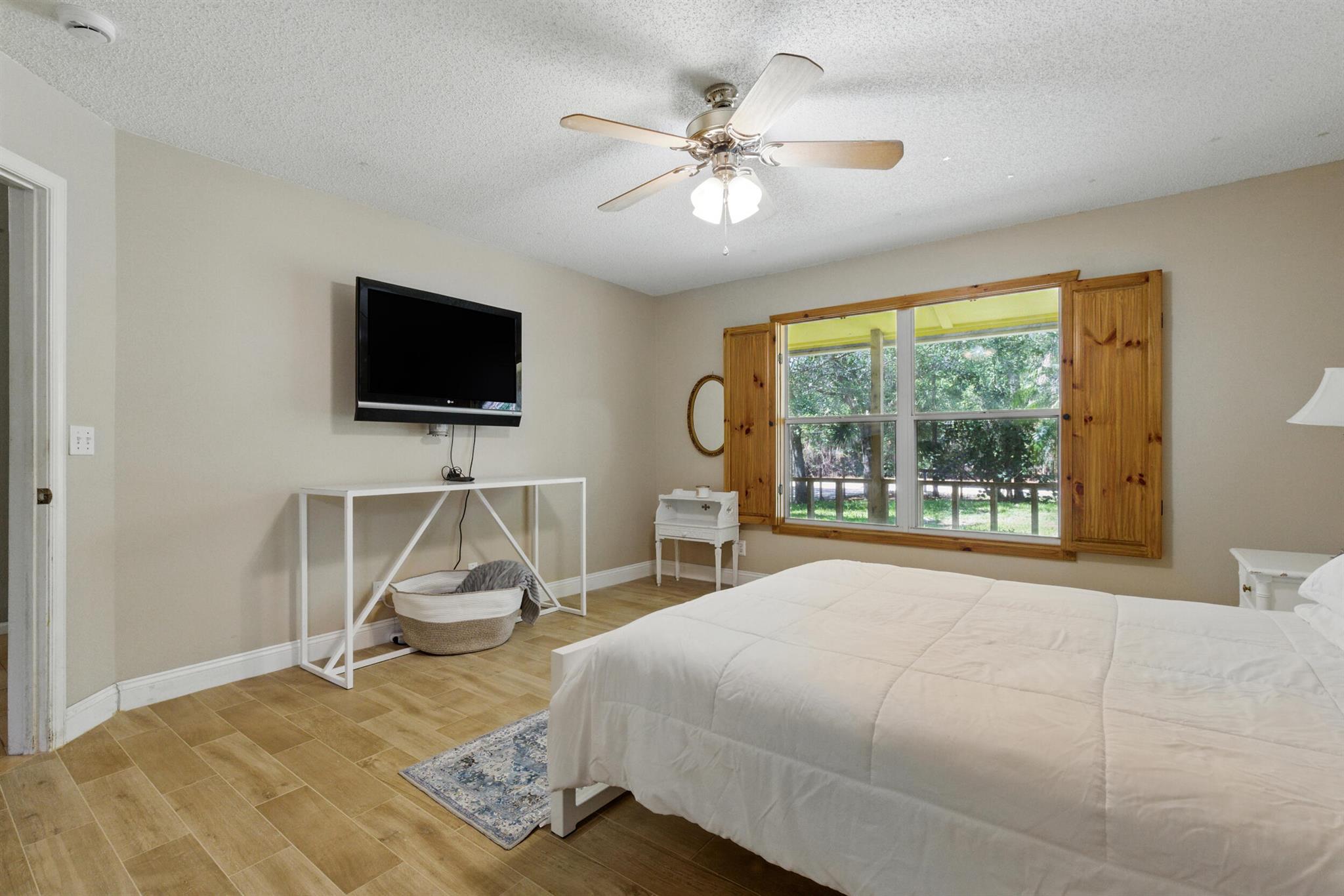 The Acreage - Residential