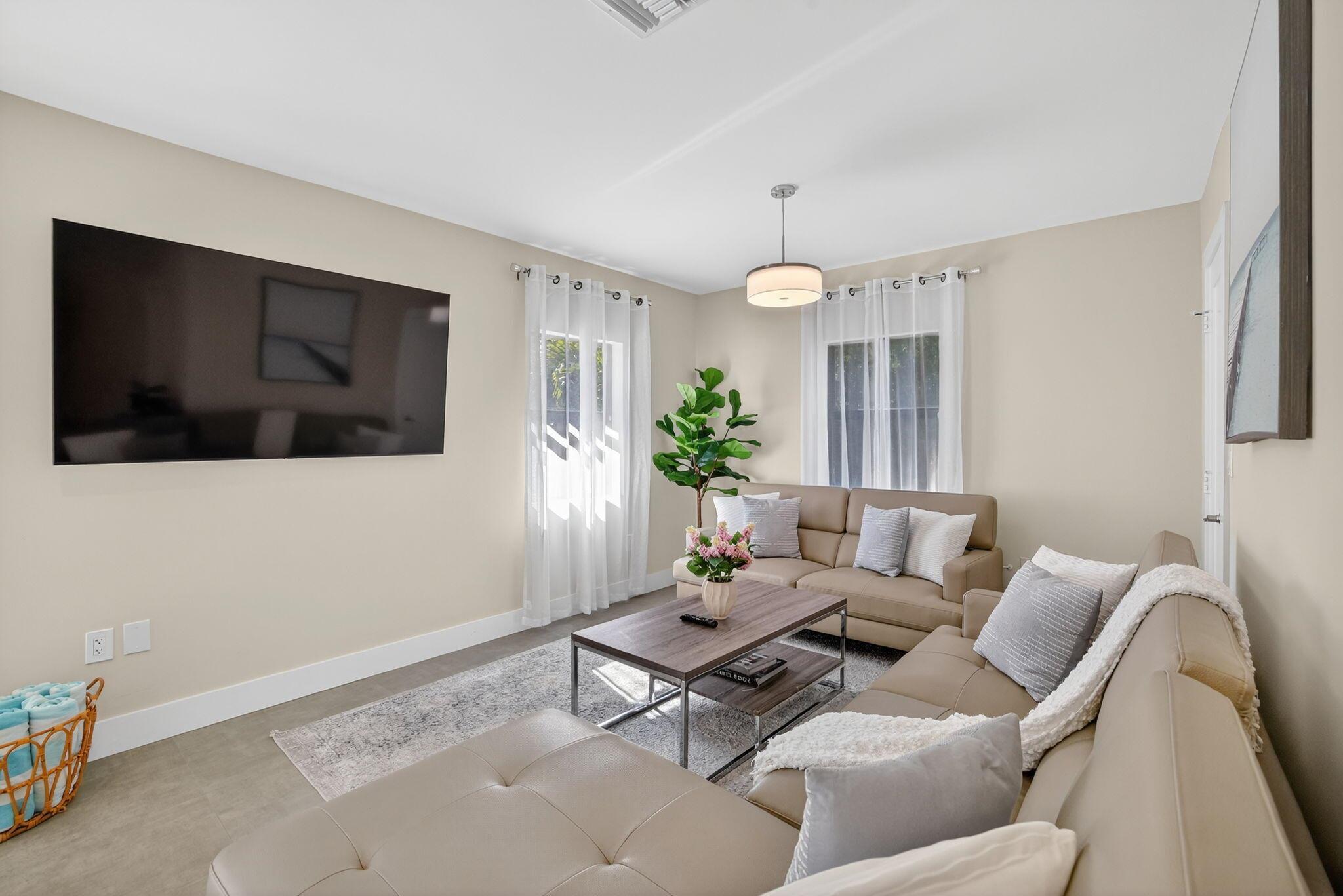 SEACREST PARK - Residential