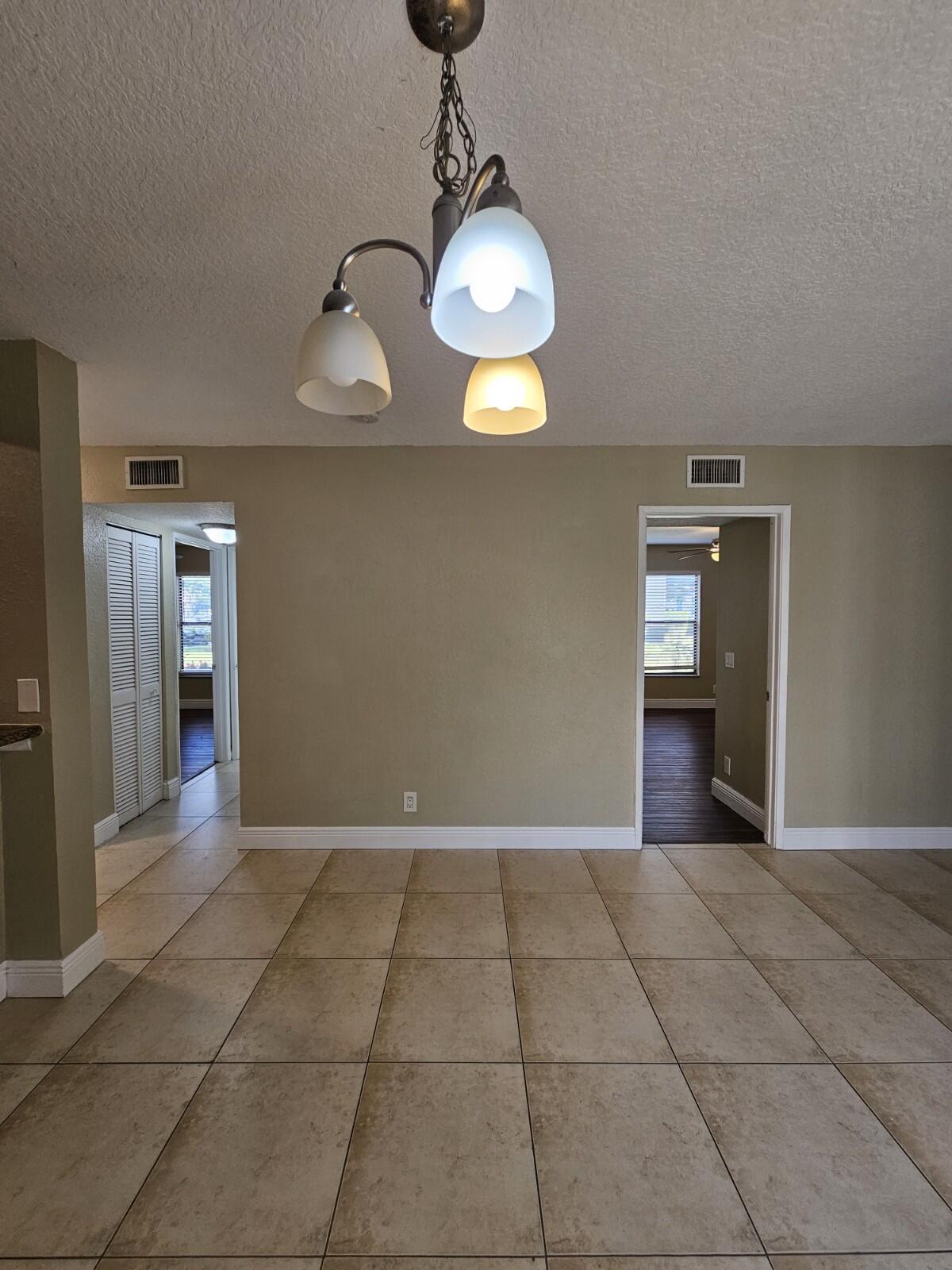 PALM BEACH PLACE CONDO - Residential Lease