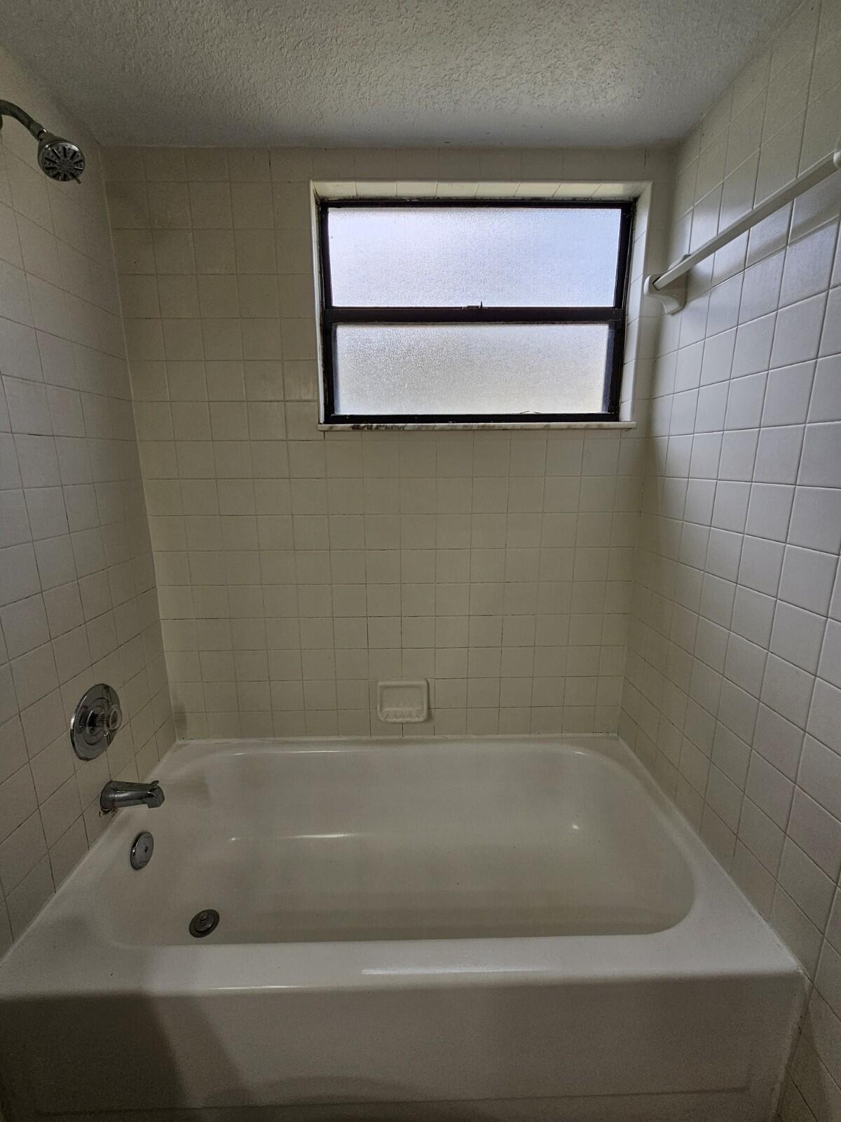 PALM BEACH PLACE CONDO - Residential Lease