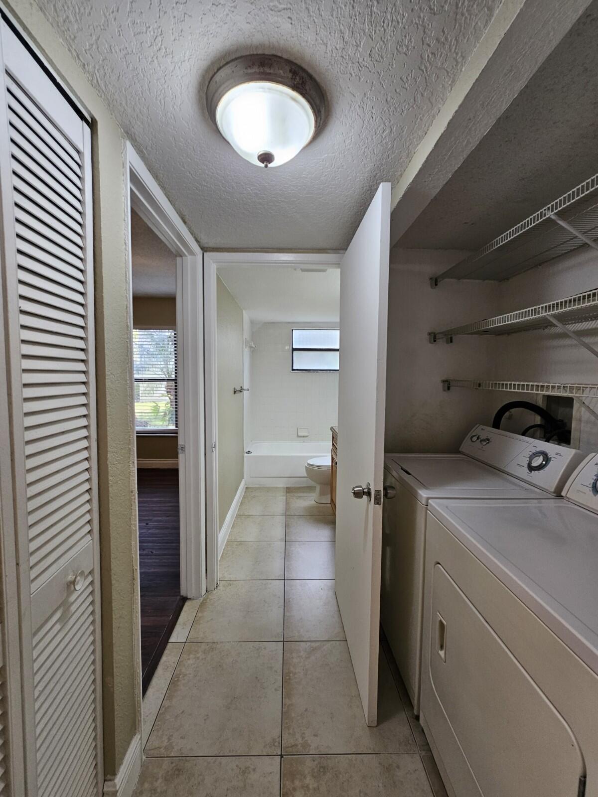 PALM BEACH PLACE CONDO - Residential Lease