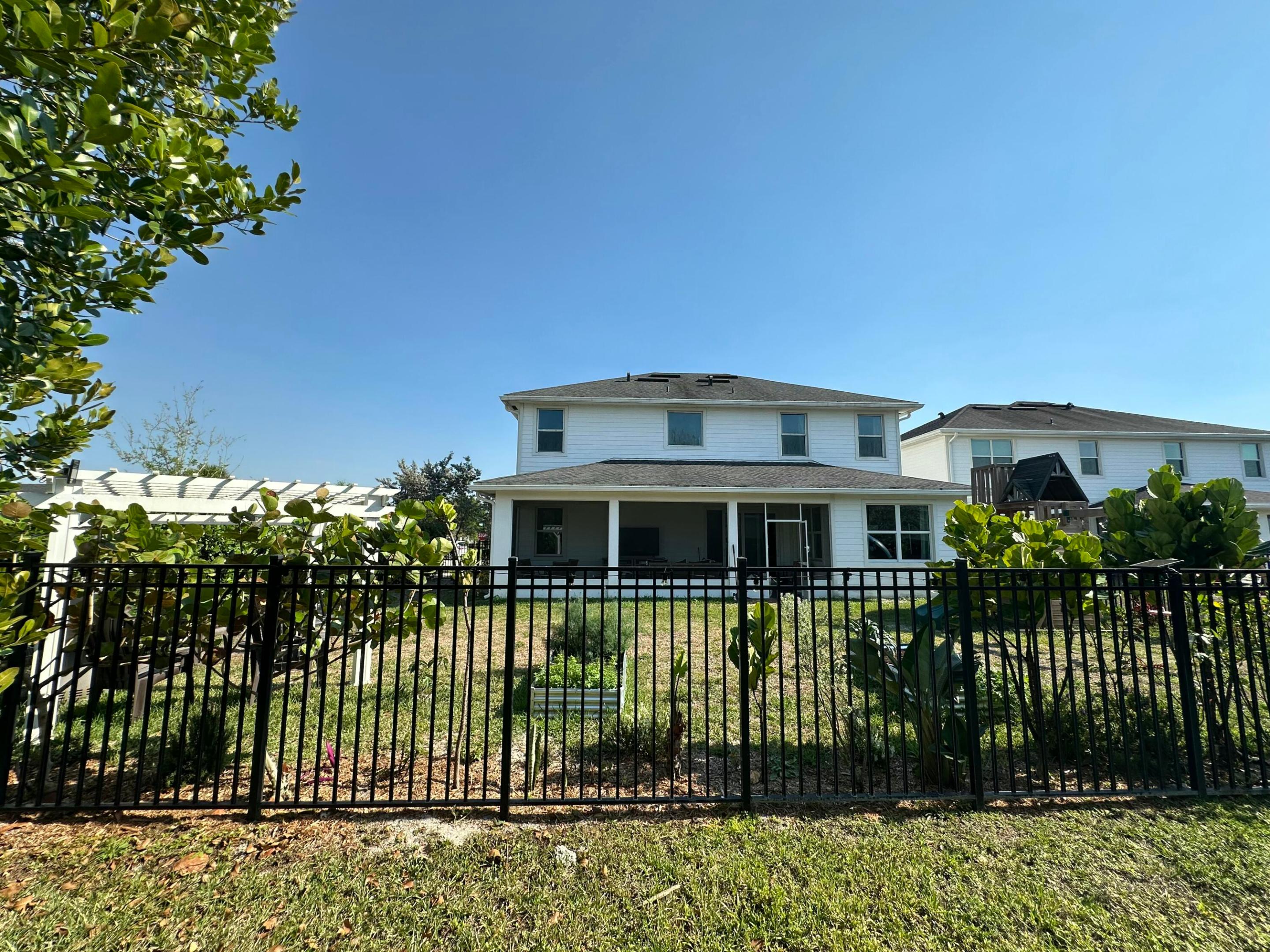 ARDEN PUD POD A EAST & POD B EAST - Residential