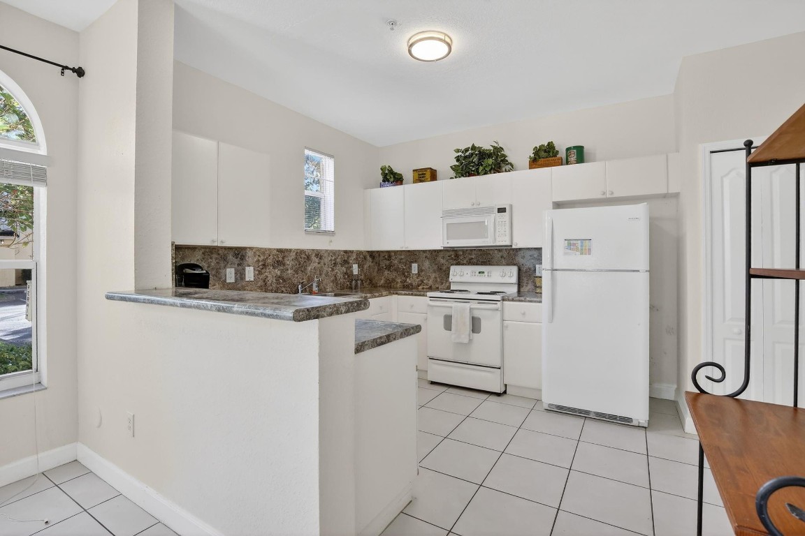 Courtyards at Jacaranda - Residential