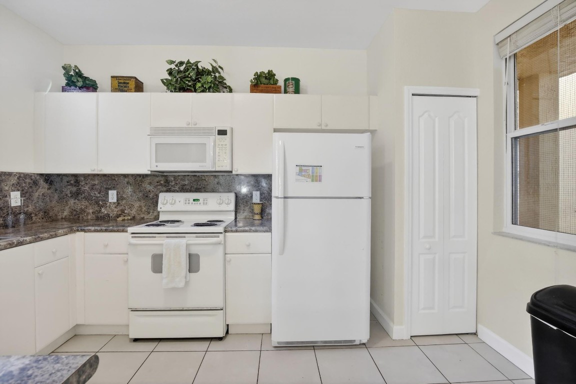 Courtyards at Jacaranda - Residential