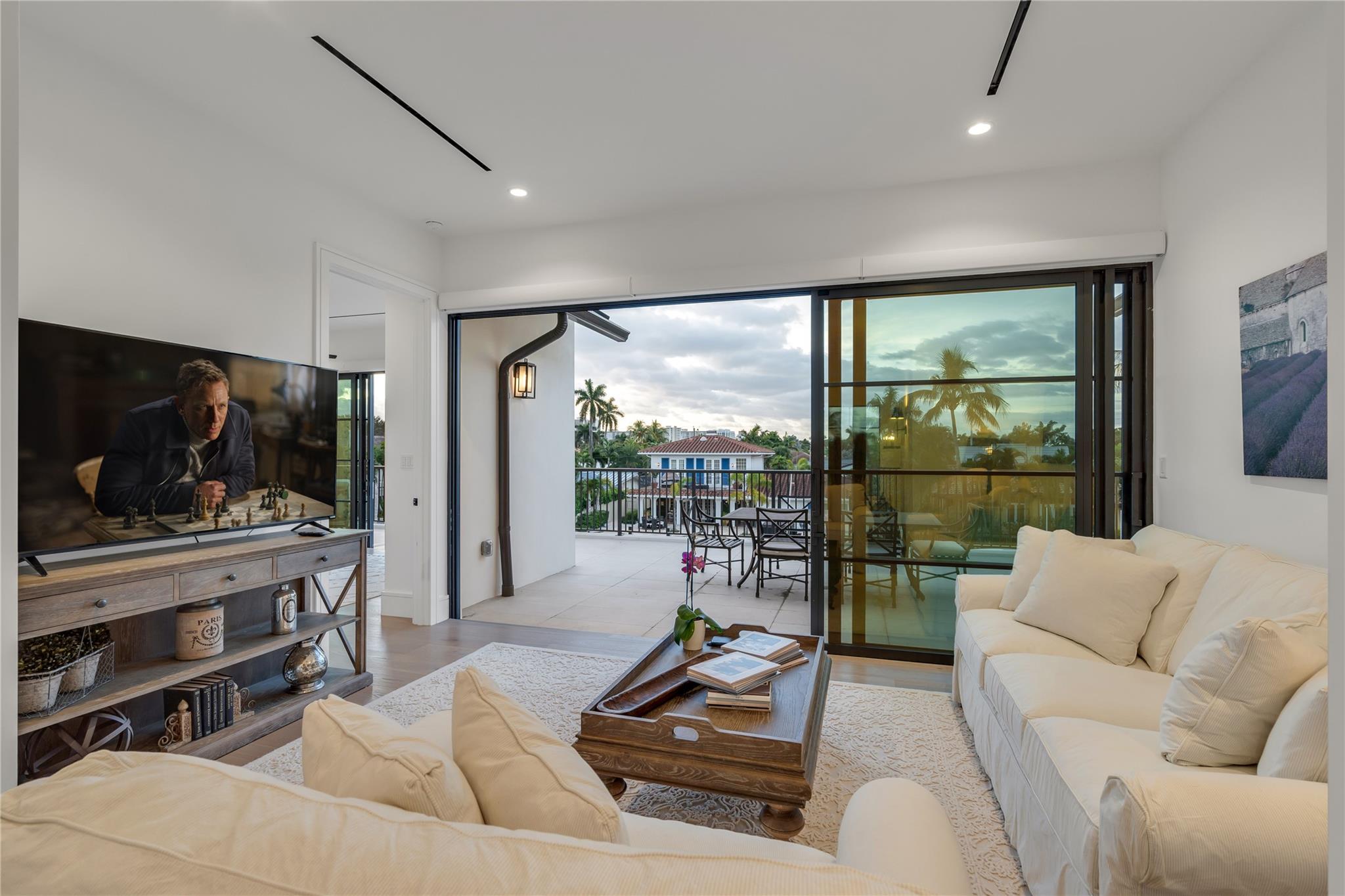 Coral Ridge Country Club - Residential