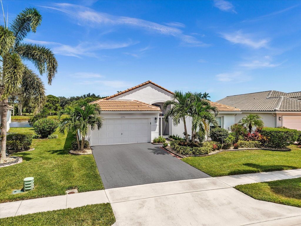 Photo of 12700 Coral Lakes Drive, Boynton Beach, FL 33437 (MLS # R11116570)