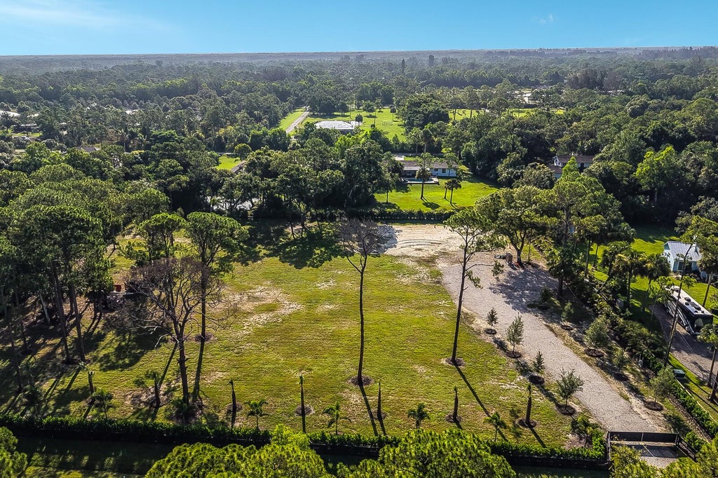 Photo of 17750 113th Terrace N, Jupiter, FL 33478 (MLS # B26055156)