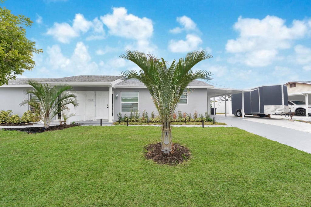 Photo of 1115 Stillwater Drive, Jupiter, FL 33458 (MLS # B26071601)