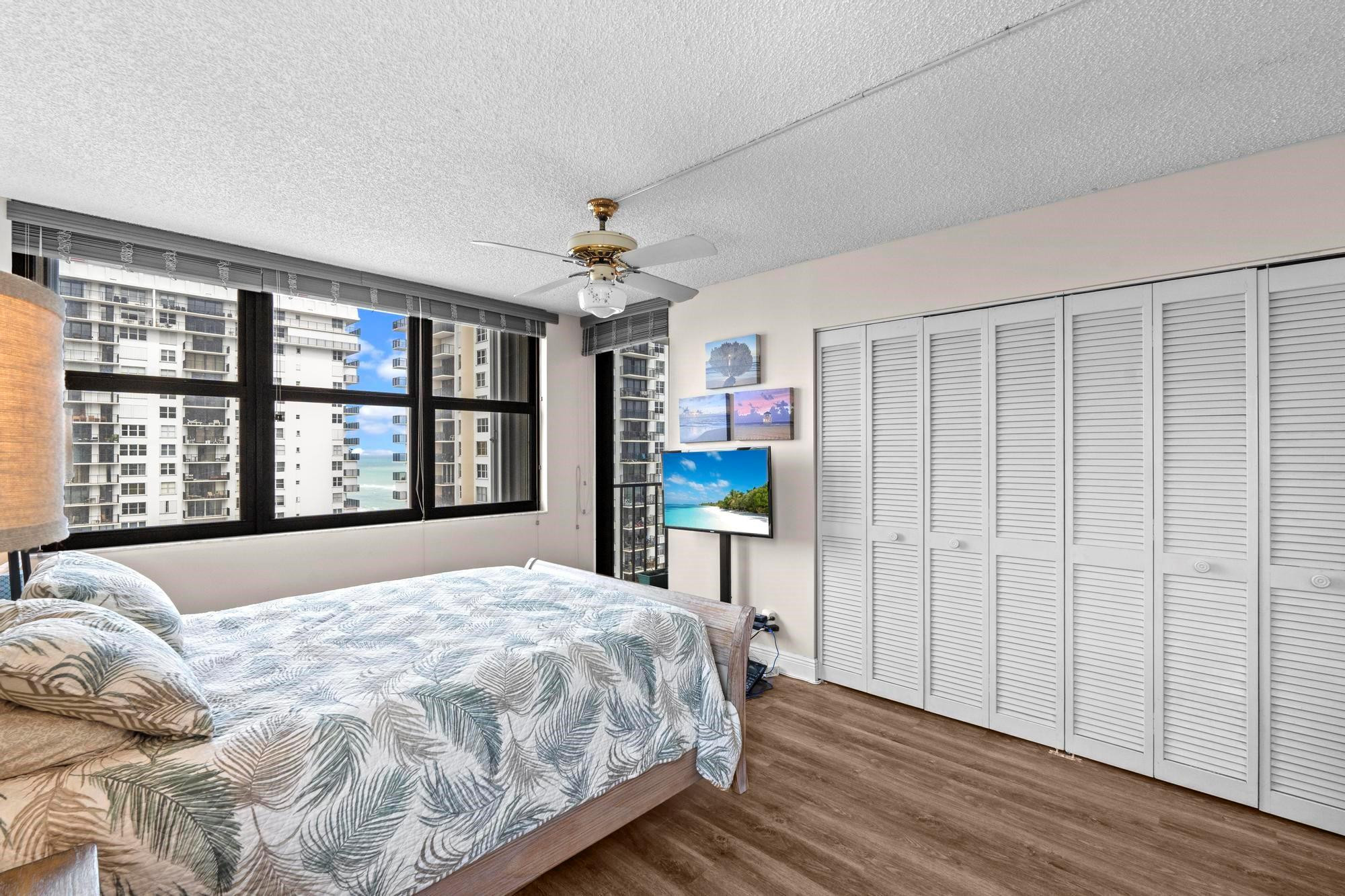 QUADOMAIN - Residential