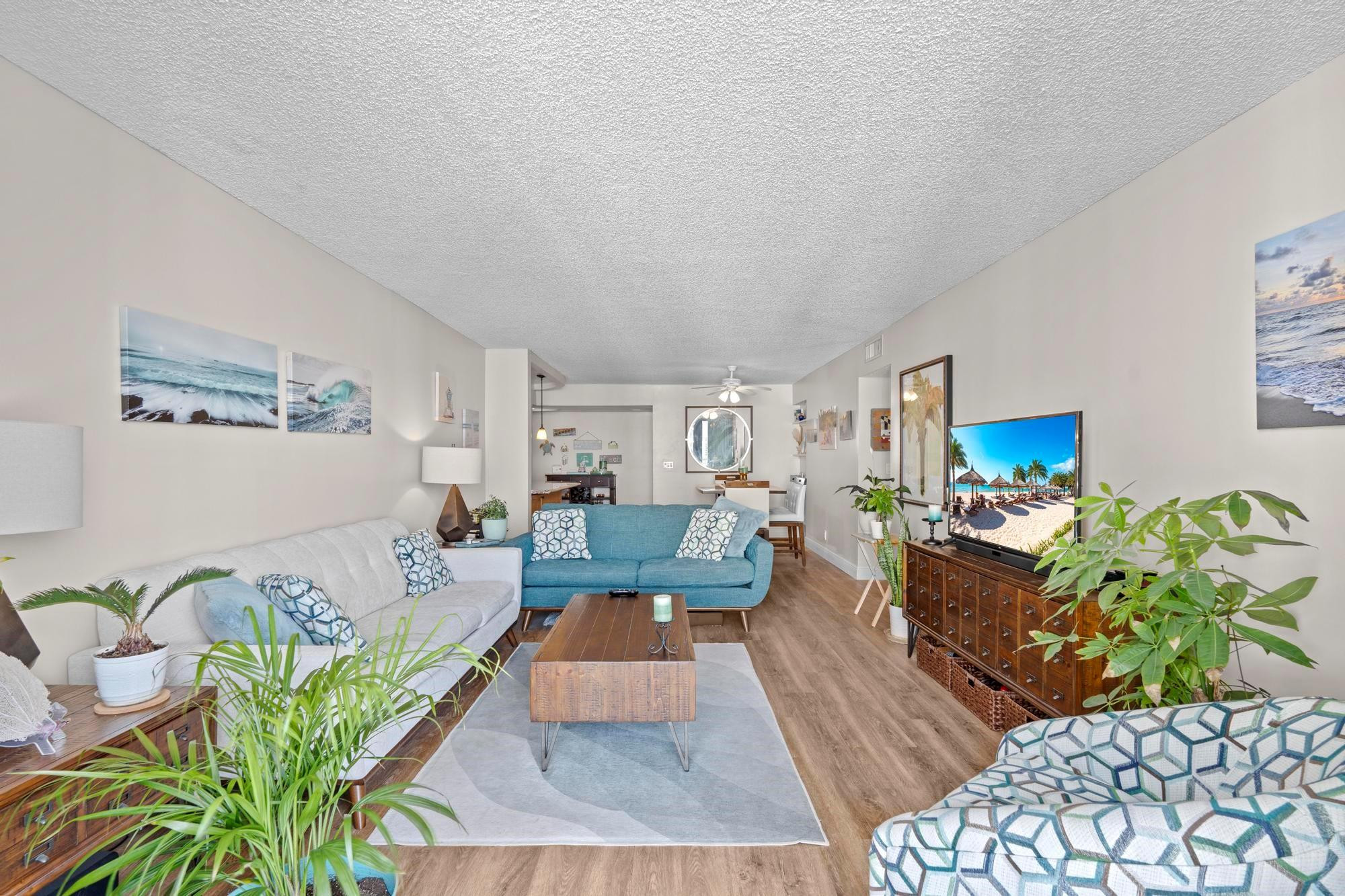 QUADOMAIN - Residential