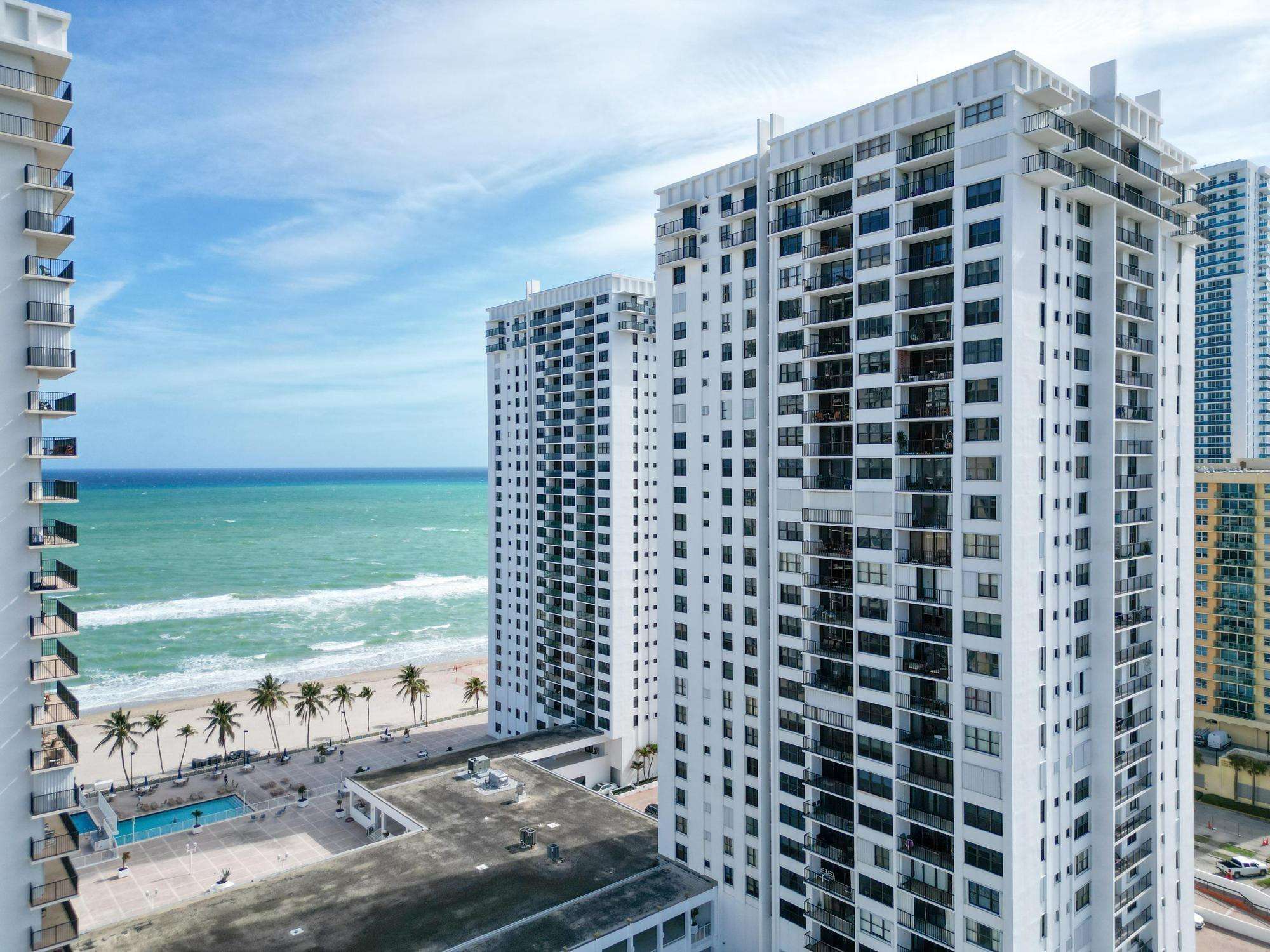 QUADOMAIN - Residential