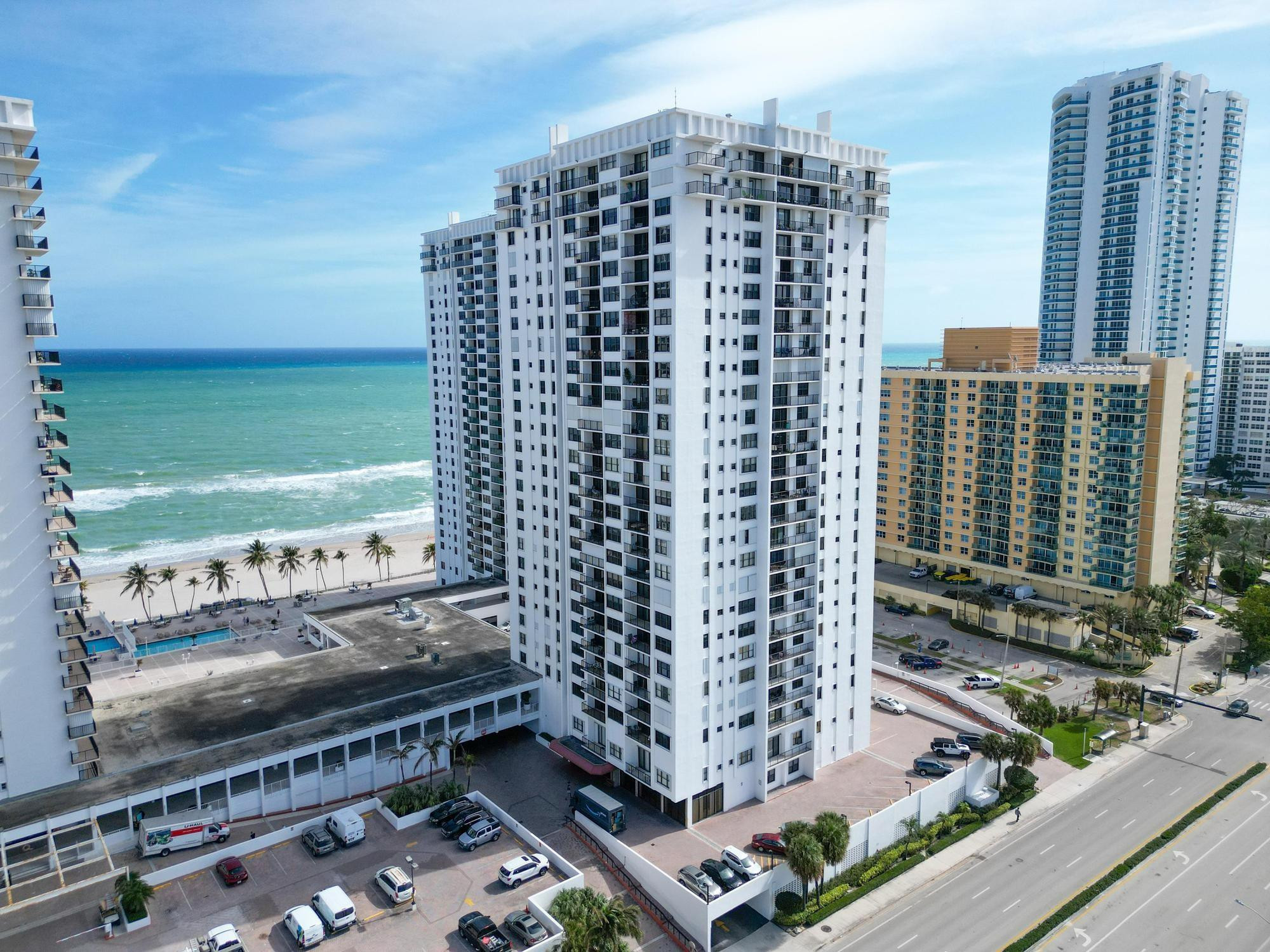 QUADOMAIN - Residential