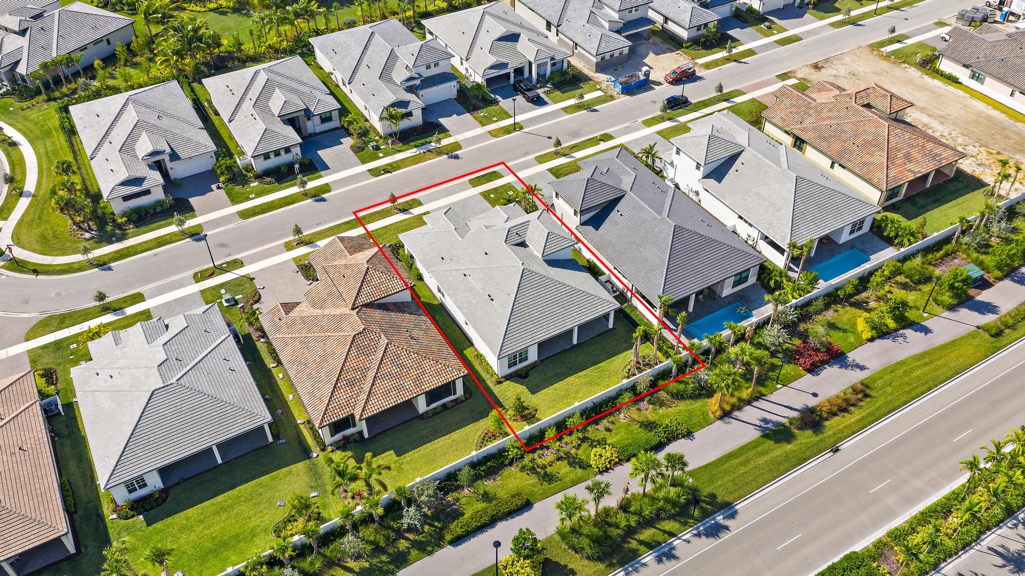 AVENIR - Residential Lease