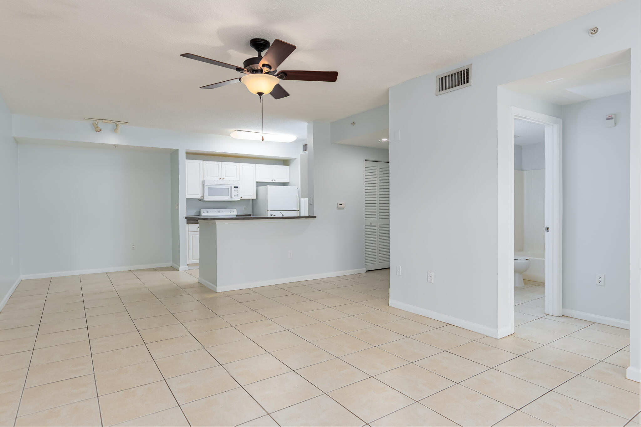 FAIRWAYS AT GRAND HARBOR - Residential