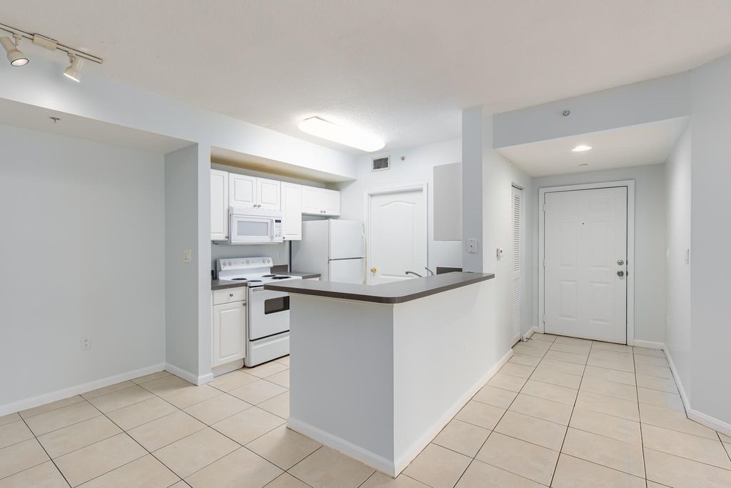 Photo of 5095 Fairways Circle #107, Vero Beach, FL 32967 (MLS # R11165871)