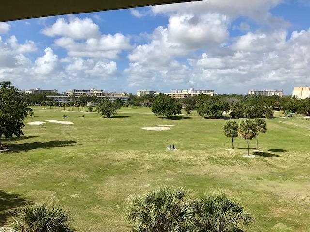 Palm-Aire Country Club Condo 14 - Residential Lease