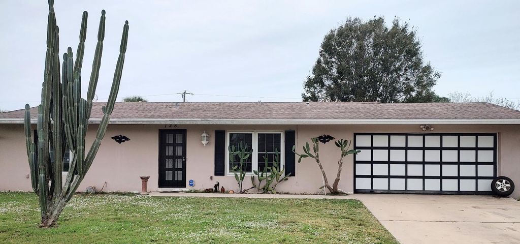 Photo of 128 NW Doreen Street, Port Saint Lucie, FL 34983 (MLS # R10938365)