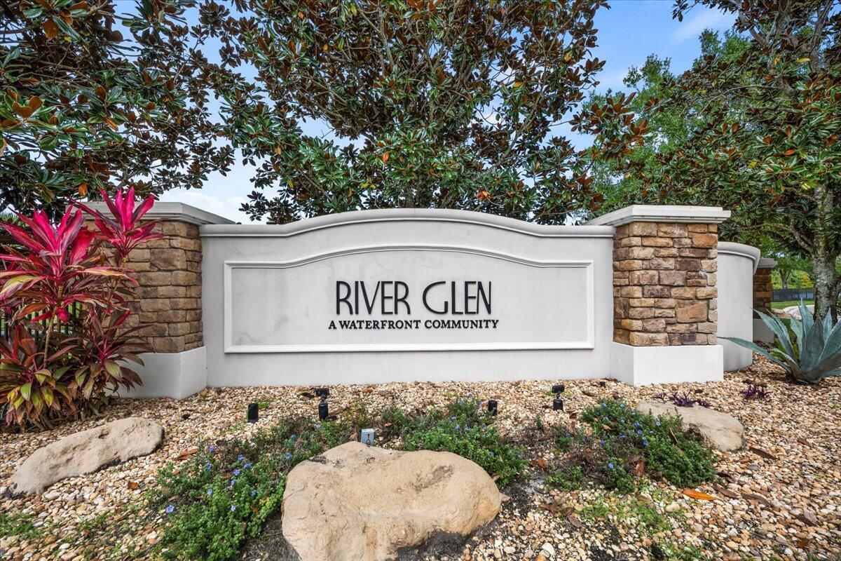 RIVER GLEN - Residential