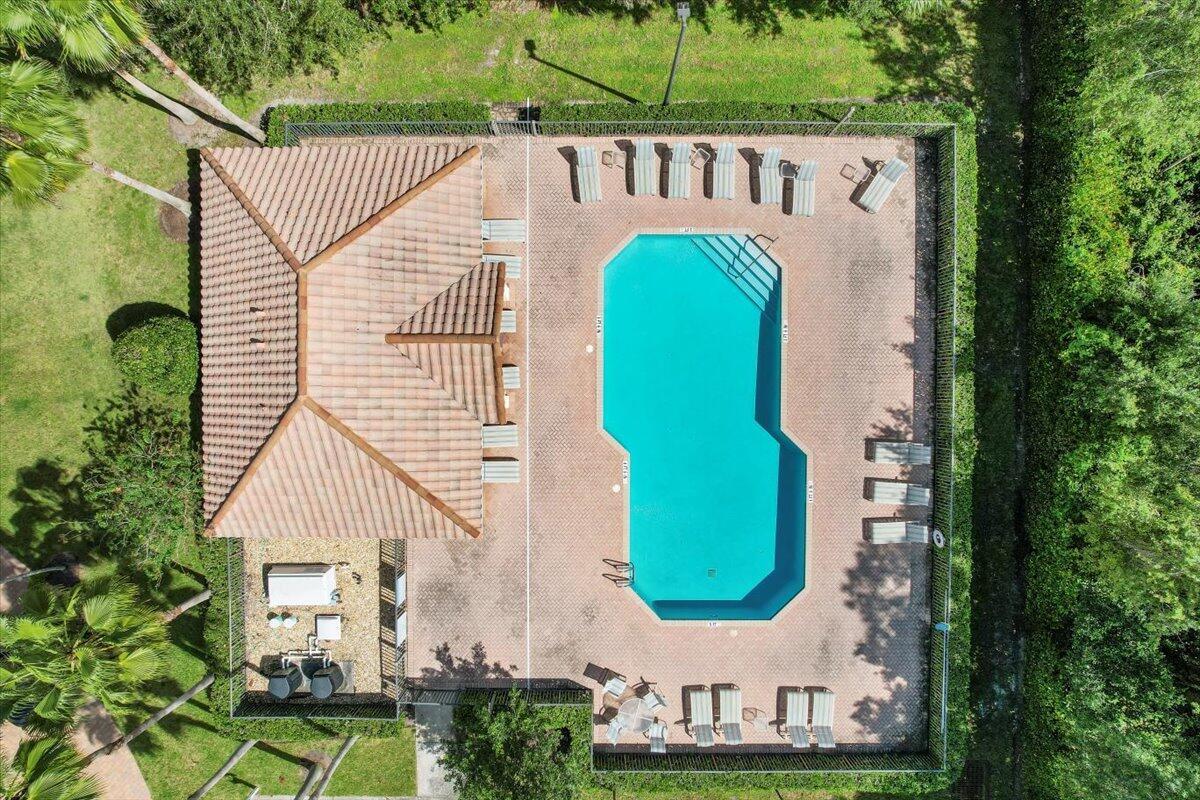 RIVER GLEN - Residential