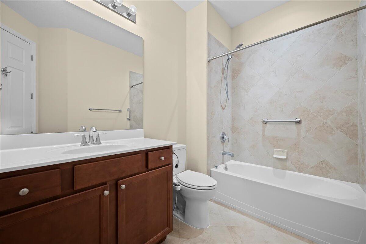 RIVER GLEN - Residential