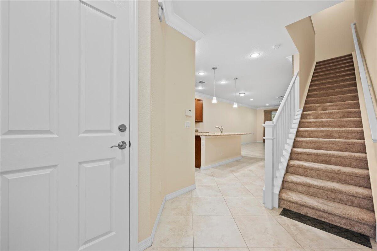 RIVER GLEN - Residential