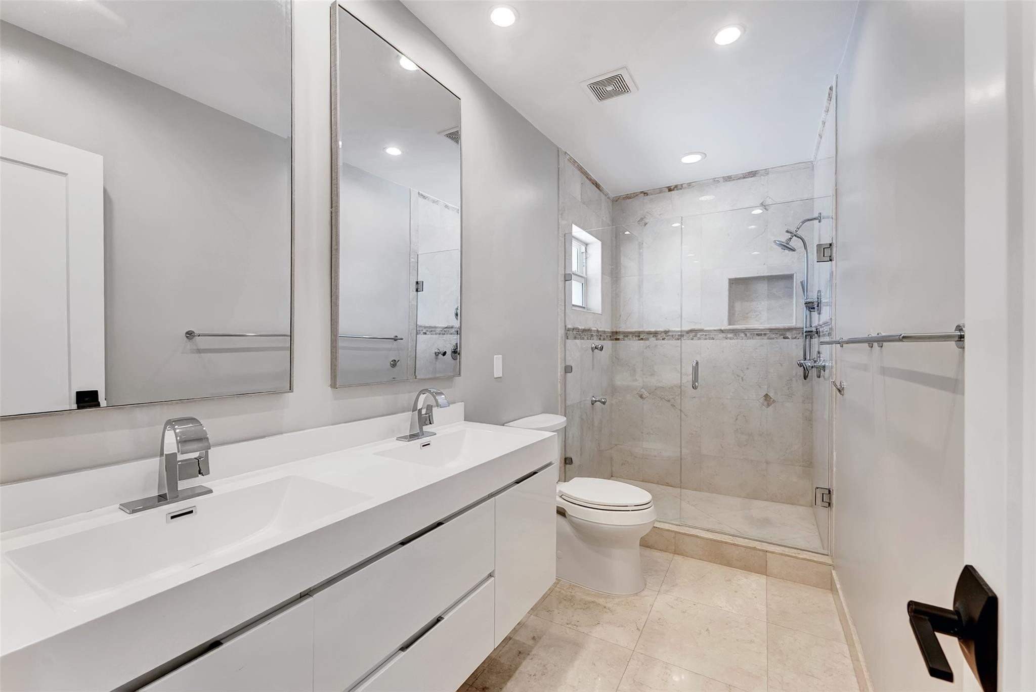 Lake Estates Add 42-26 B - Residential