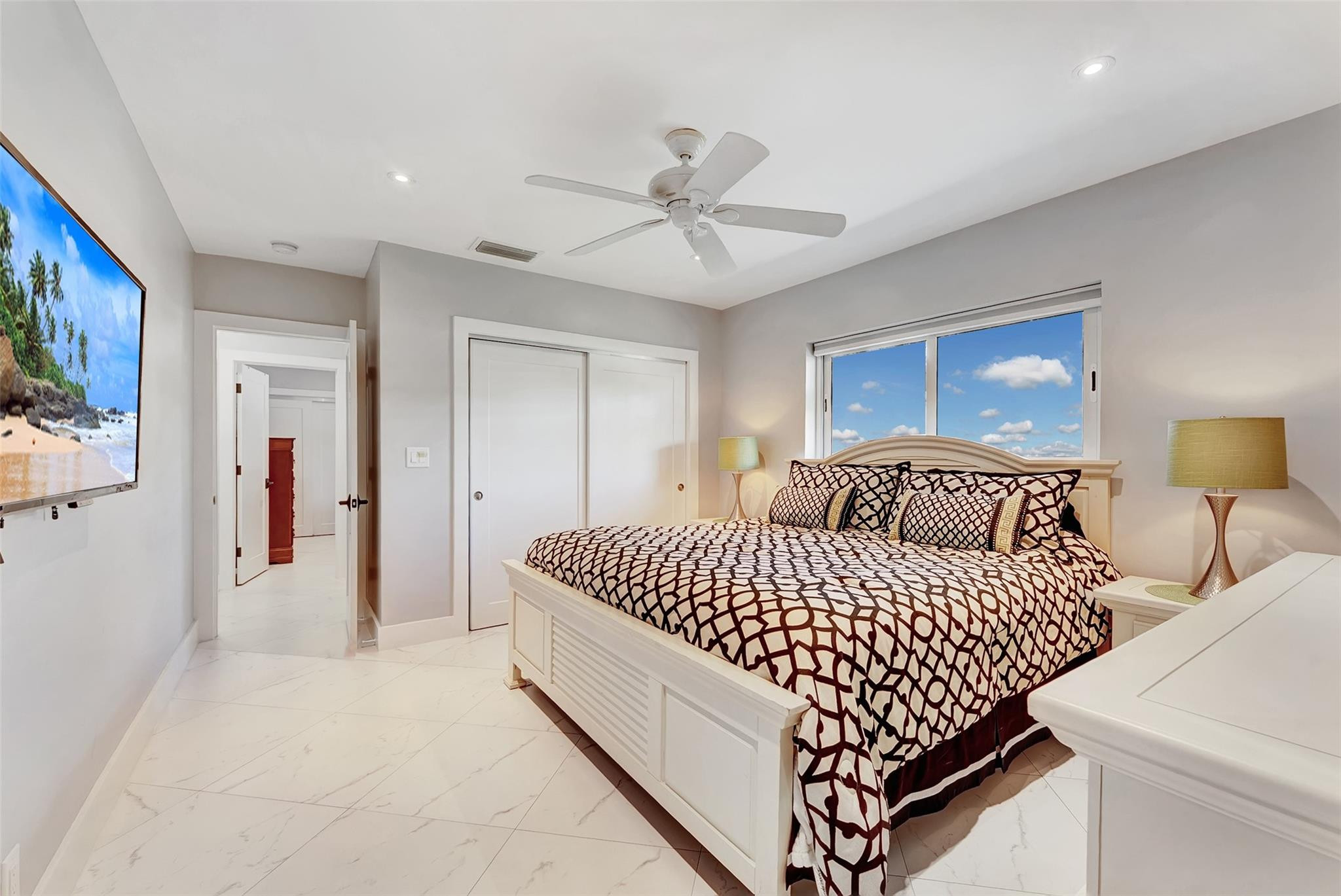 Lake Estates Add 42-26 B - Residential