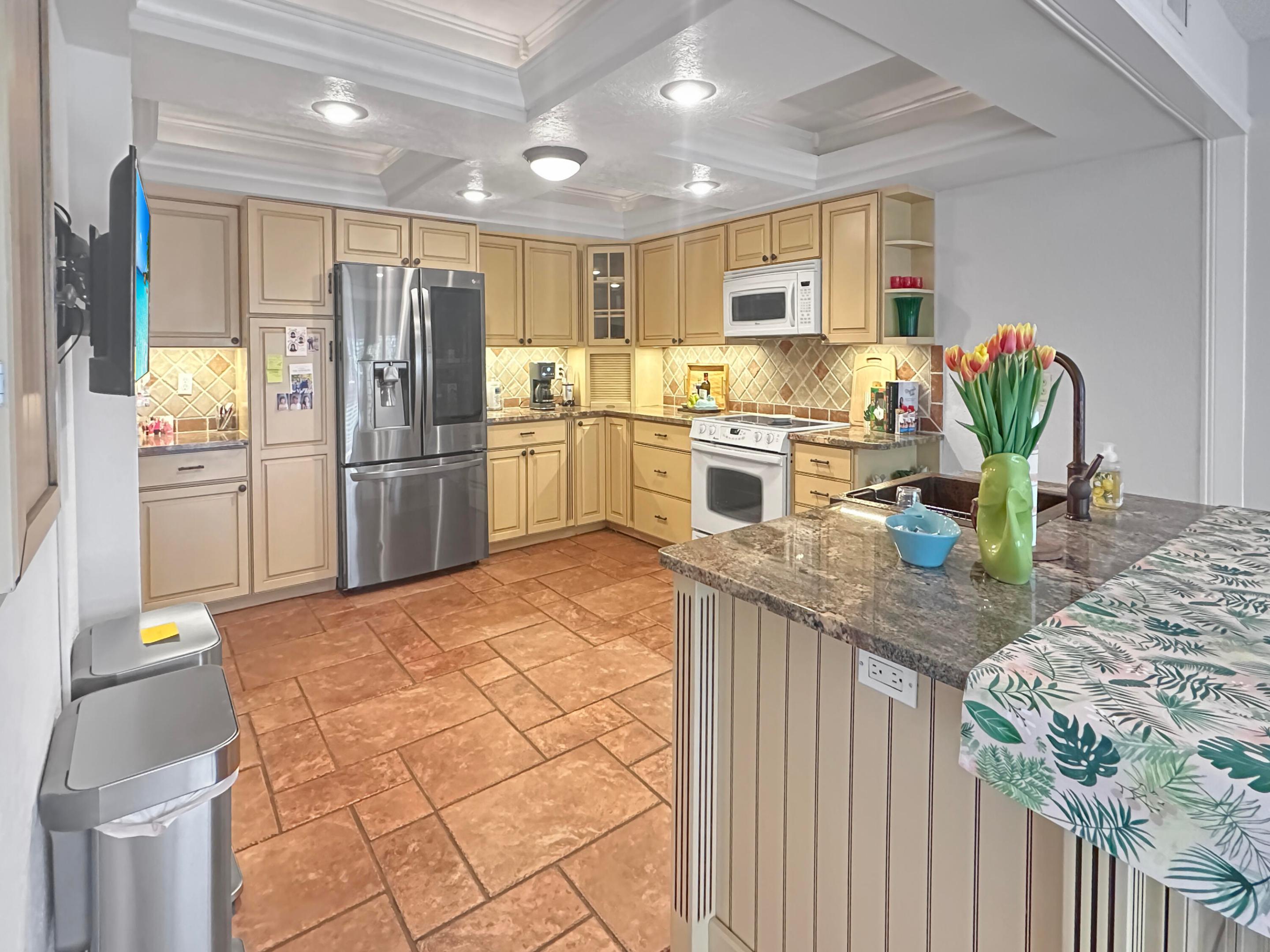 3400 Twin Lakes Terrace 201