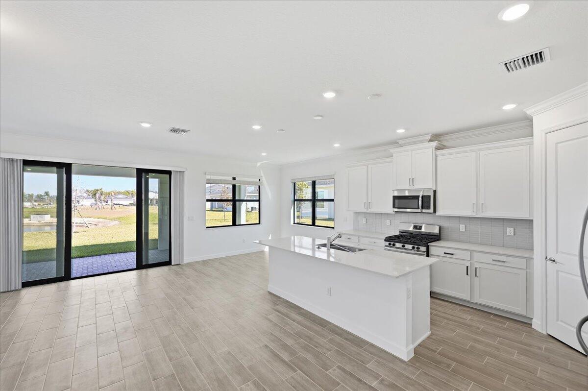 Glynlea Country Club - Residential