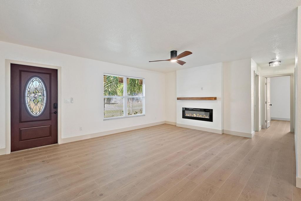 Photo of 549 NW Salina Terrace, Port Saint Lucie, FL 34983 (MLS # R11150497)