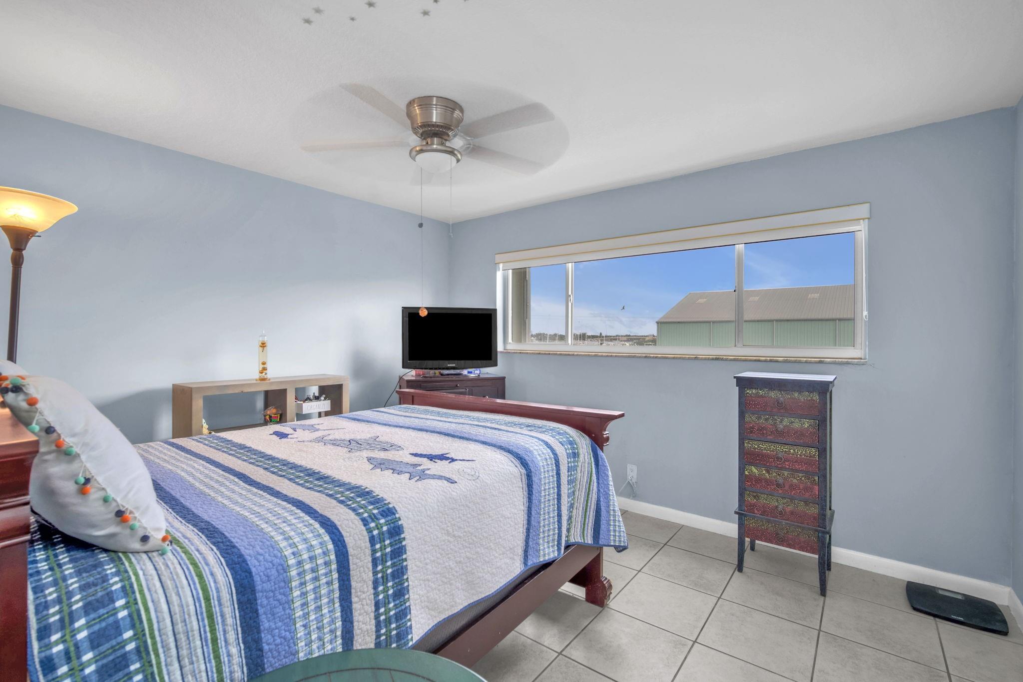Waterway Club - Residential