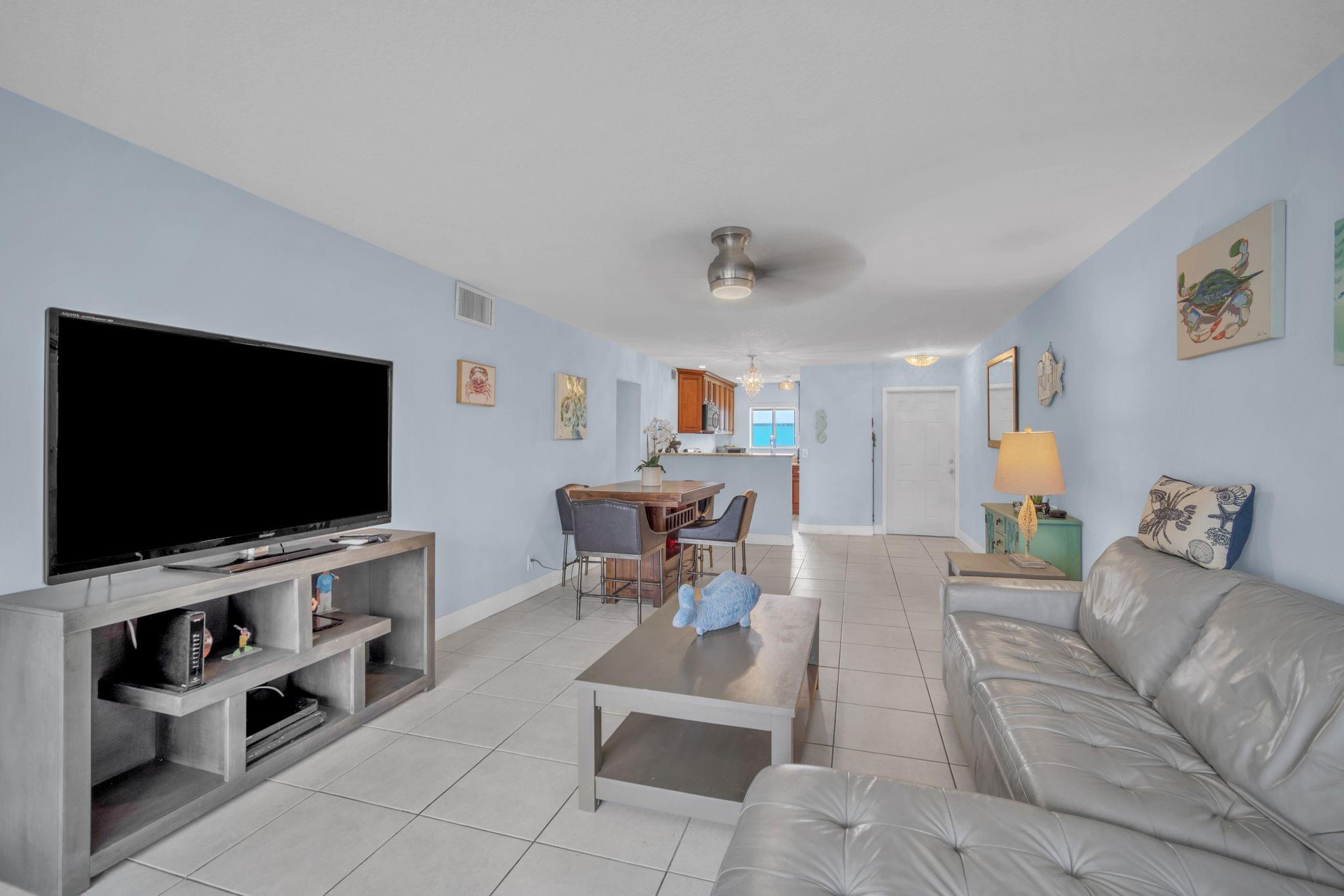 200 Waterway Dr 309