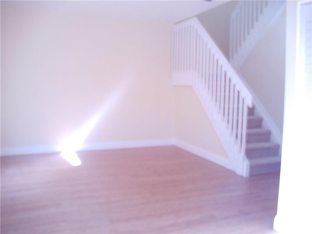 Geneis - Residential