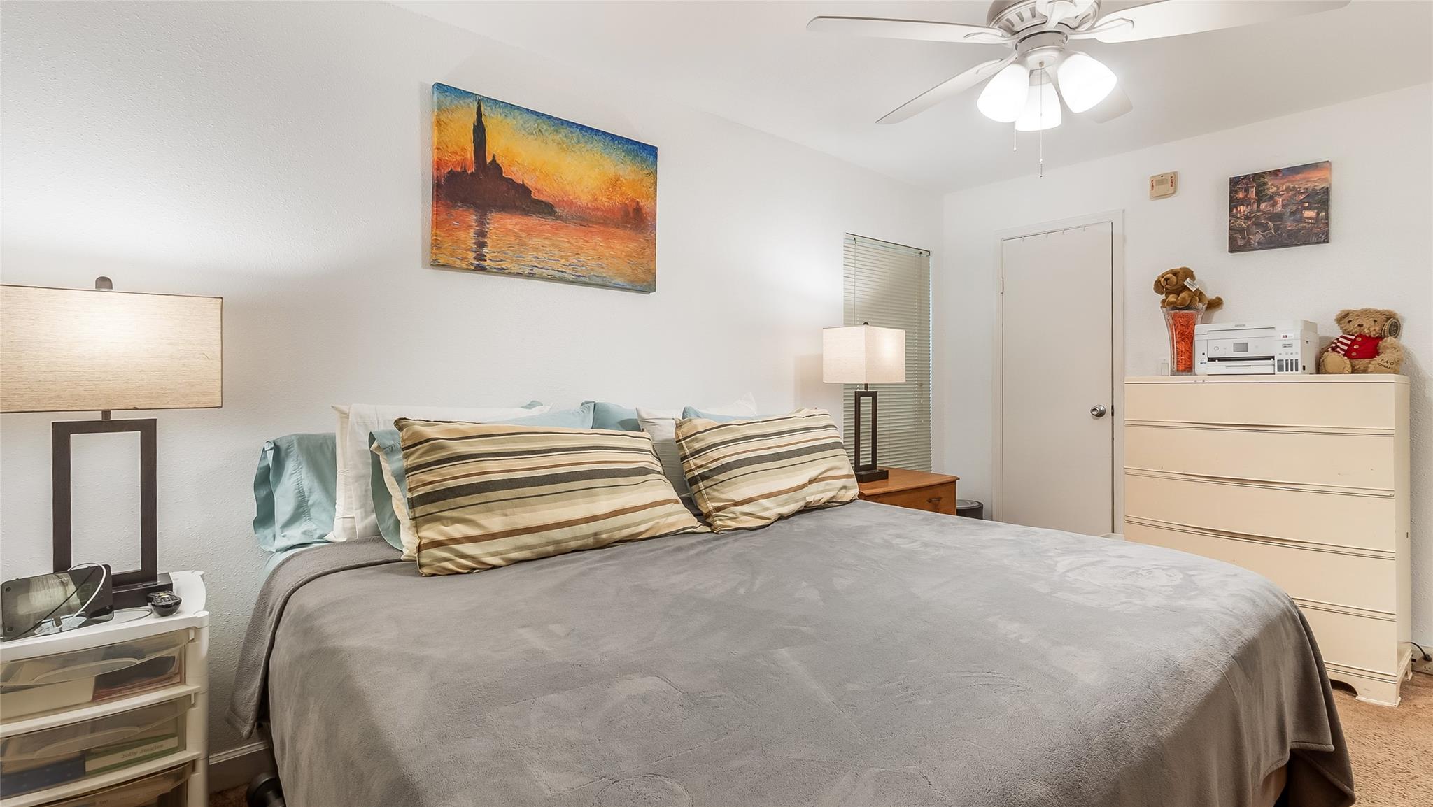 SAVANNAH AT RIVERSIDE CON - Residential