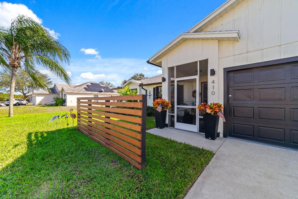 Photo of 410 SW Alcan Drive, Port Saint Lucie, FL 34953 (MLS # R10943151)