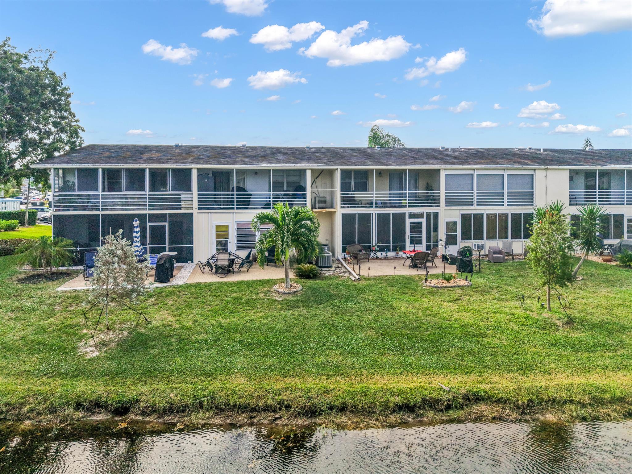 MARKHAM D CONDO - Residential