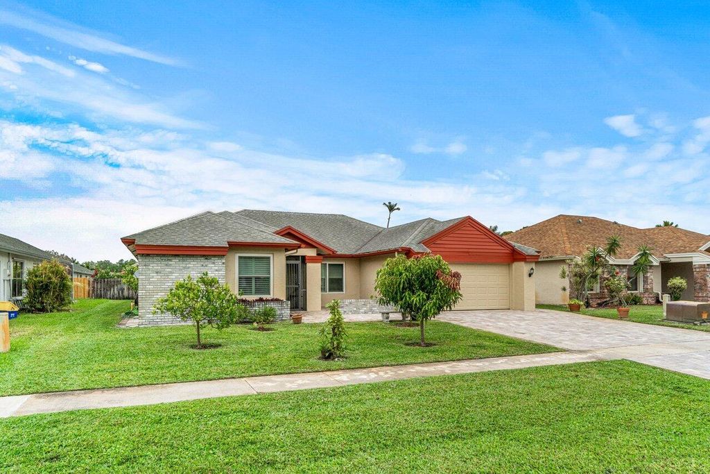 Photo of 18255 181st Circle S, Boca Raton, FL 33498 (MLS # R11060690)