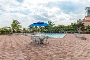 MAISON GRANDE CONDO - Residential