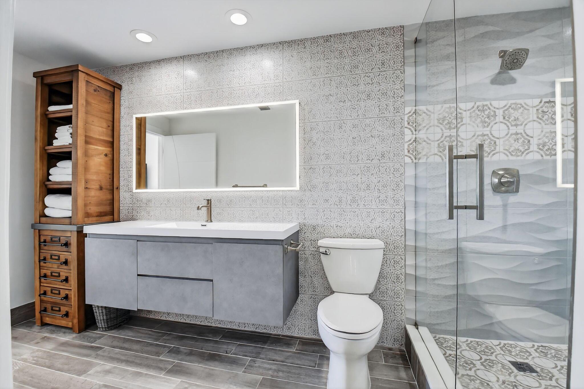 CITYPLACE SOUTH TOWER CON - Residential