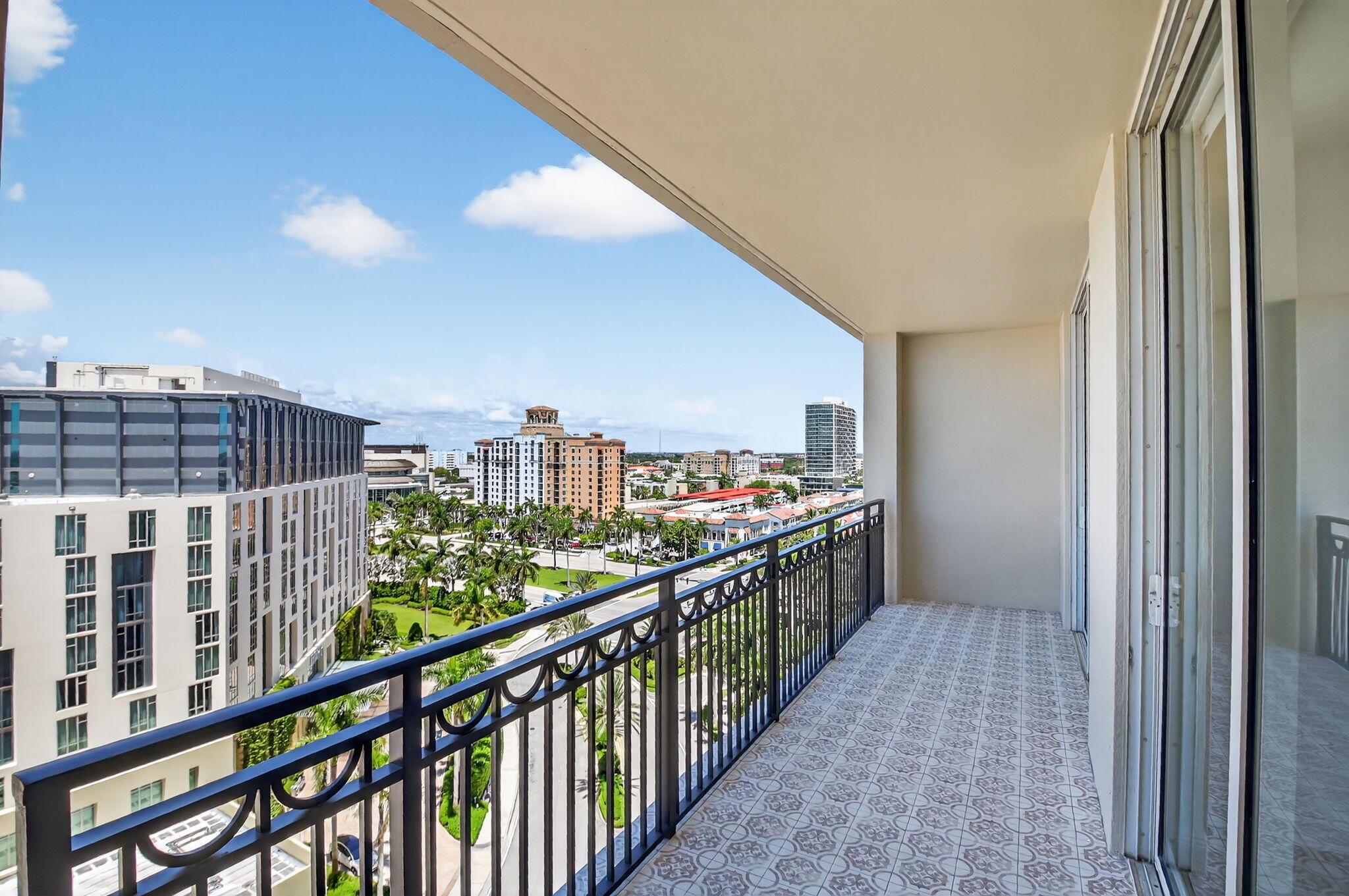 CITYPLACE SOUTH TOWER CON - Residential